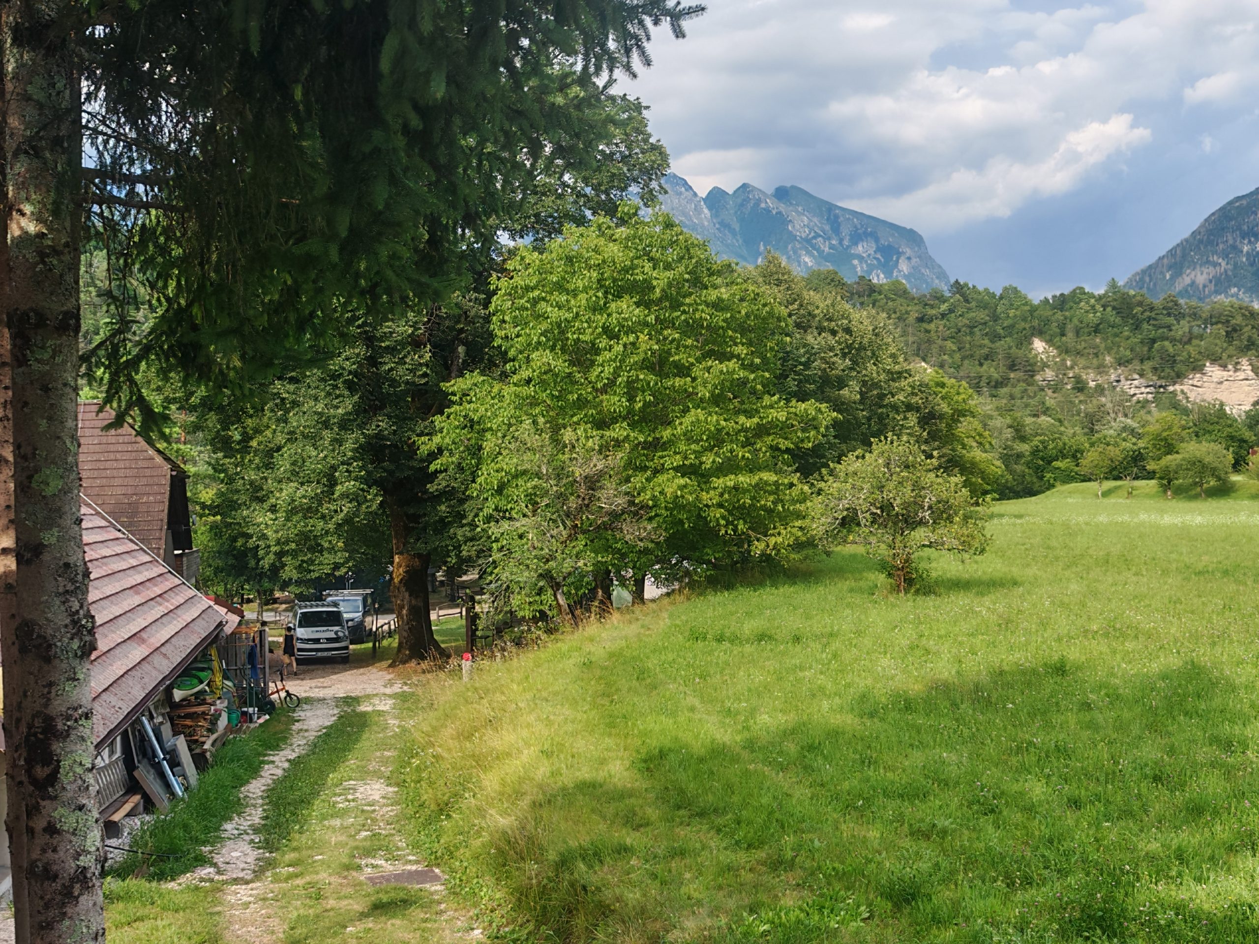 My Honest Experience in Bovec, Slovenia (2026): Where to Stay, Swim, Eat & Discover the Soča Valley 1 My Honest Experience in Bovec, Slovenia (2026): Where to Stay, Swim, Eat & Discover the Soča Valley